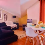 Apartmán Pink House *