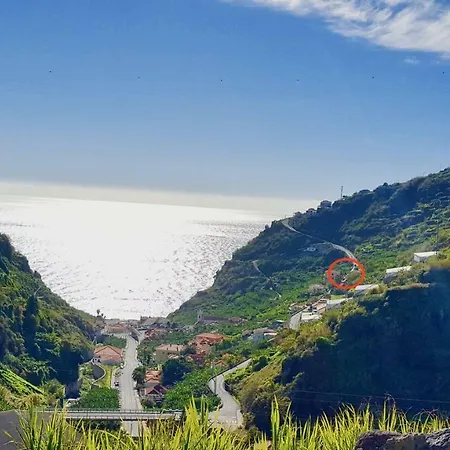 Daire Pink House Ponta do Sol (Madeira)